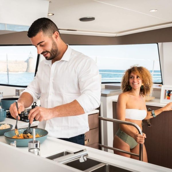 ammos charter catamaran